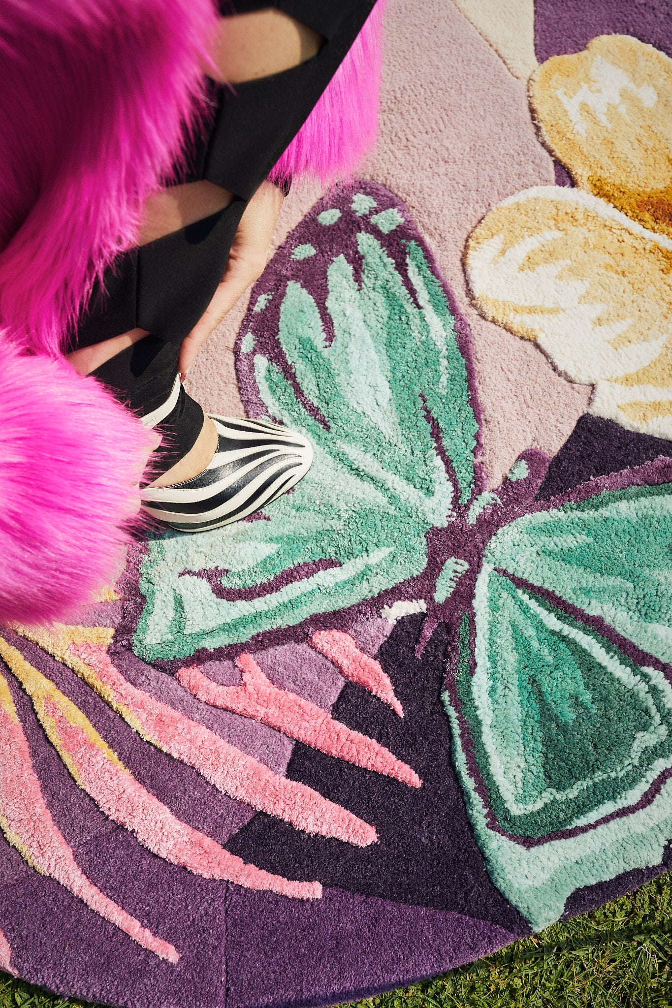 Amethyst Drop ICON Gem Rug - Wear The House