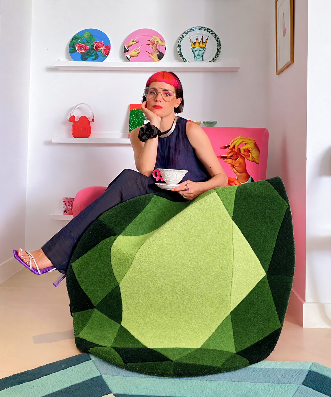 Tsavorite Garnet Drop Gem Rug